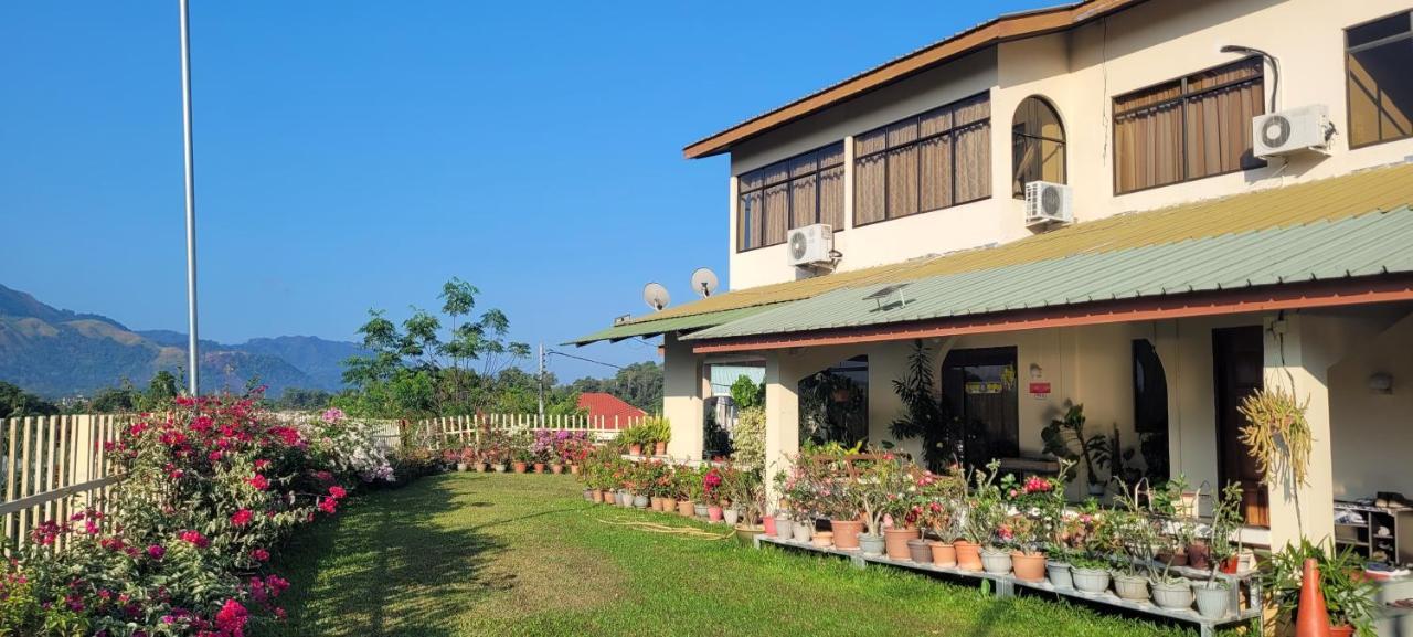 Mountain View Guest House Kb Kota Belud Eksteriør billede
